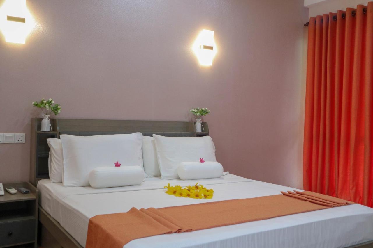 Reddalf'S Holiday Resorts Arugam Bay Bagian luar foto