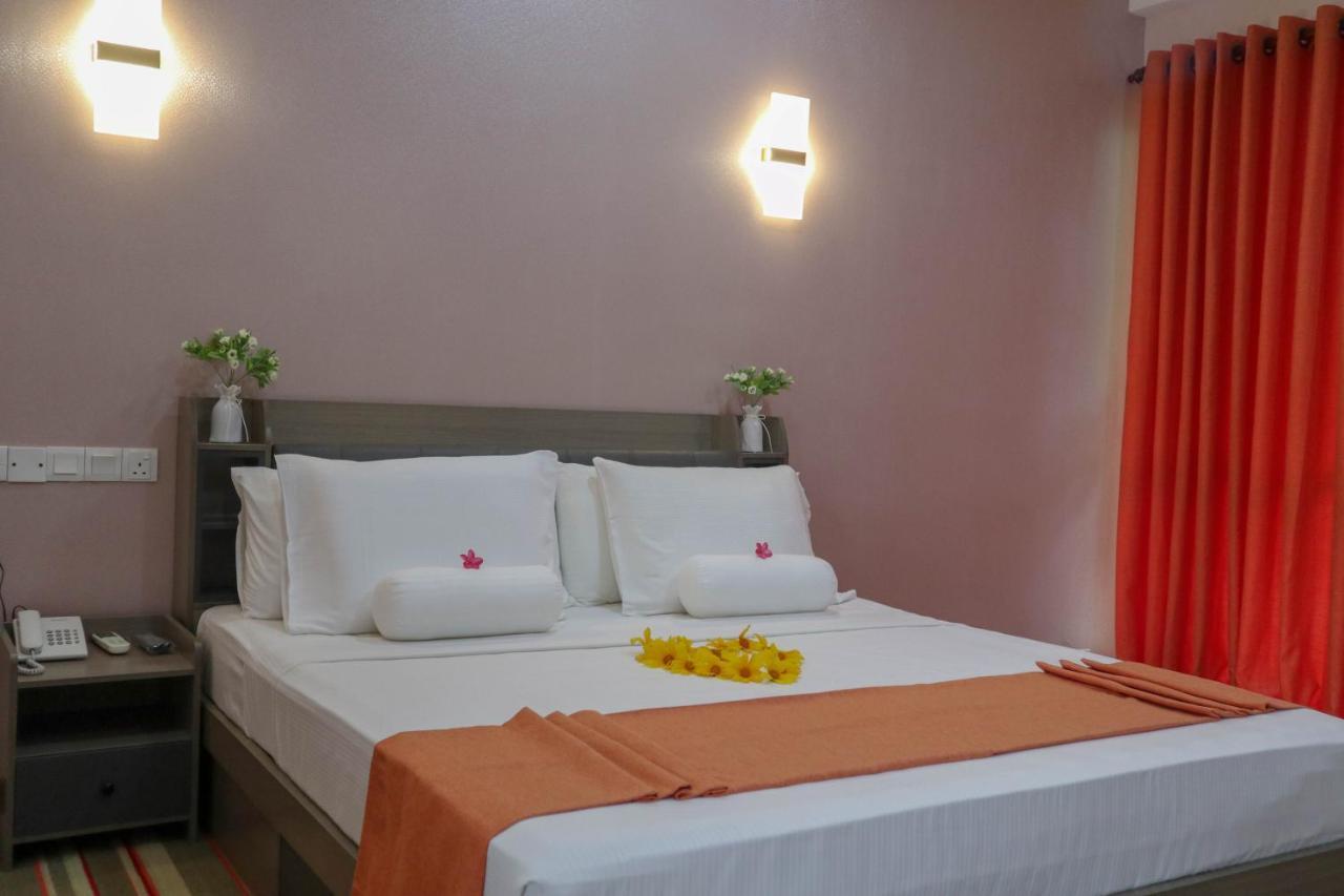 Reddalf'S Holiday Resorts Arugam Bay Bagian luar foto